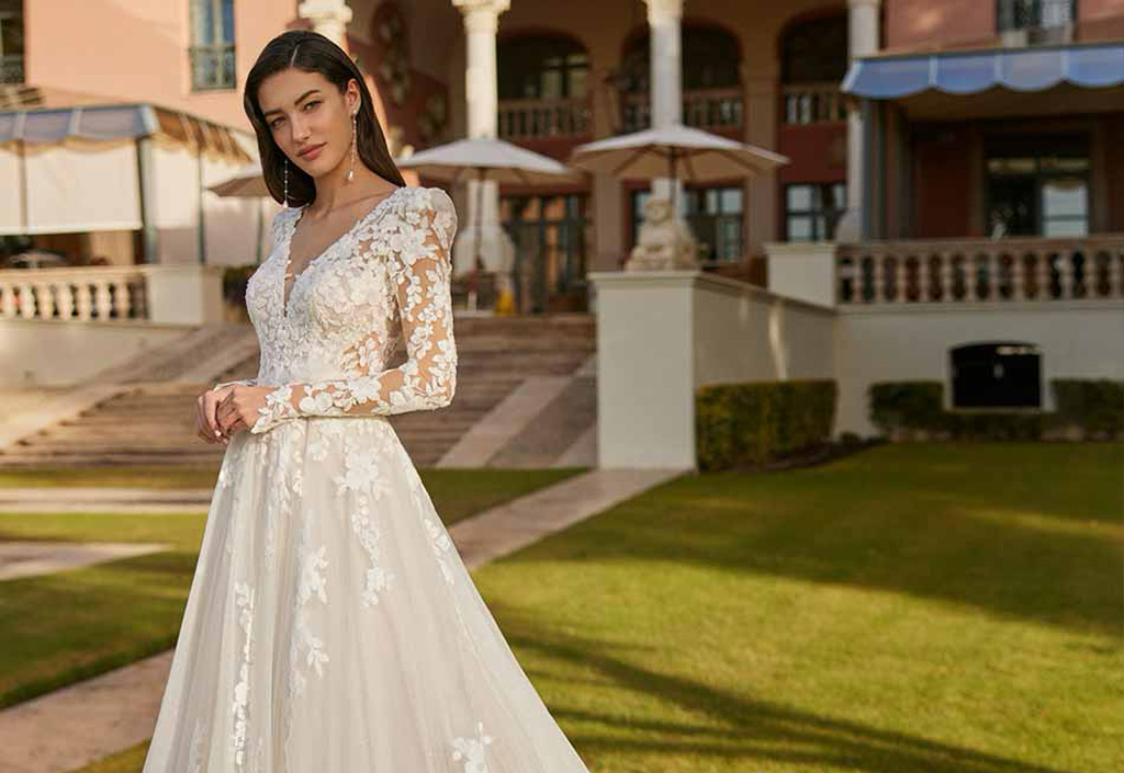 abiti aire barcelona sposa royal 2025